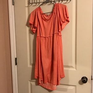 Umgee Coral Cold Shoulder w/ Embroidery Detail XL